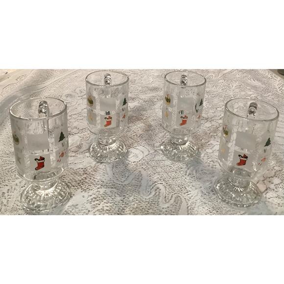 Vintage Set of 4 Culver Mid Century Christmas Potpourri Footed Mugs #4031 - Picture 5 of 9